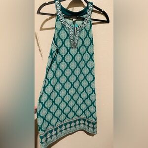 Women’s Medium dress